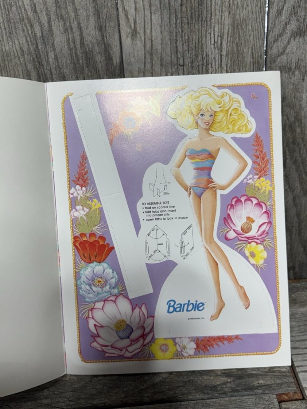 Vintage Barbie Deluxe PAPER DOLL BOOK, 1991 Golden # 1502 Mattel Uncut 90s NEW - Picture 8 of 10